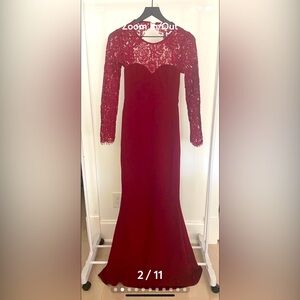 LULUS Elegant Burgundy Lace Evening Gown SZ S